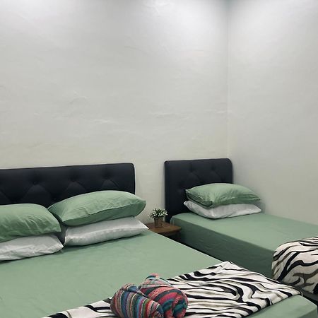 Padang Besar Syaripah Homestay Bagian luar foto